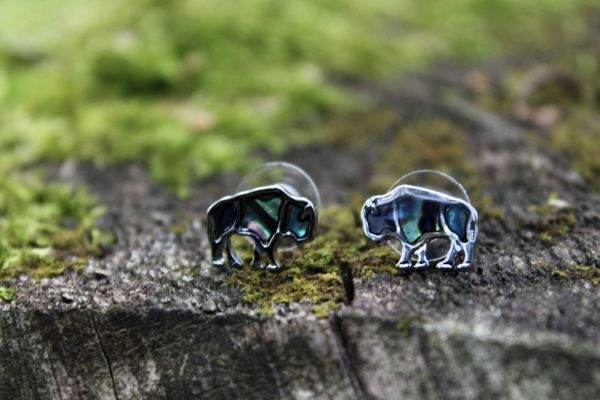 Bison Glacier Pearle Earrings 3